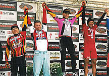 vic03_podiumso.jpg (15734 bytes)